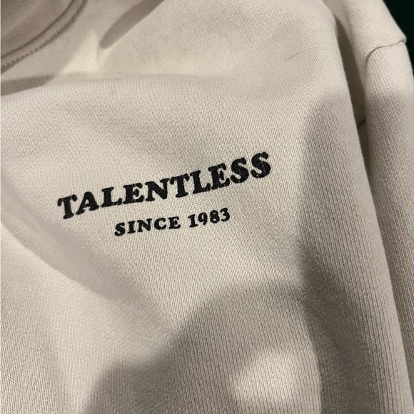 Talentless hoodie - Picture 2 of 5